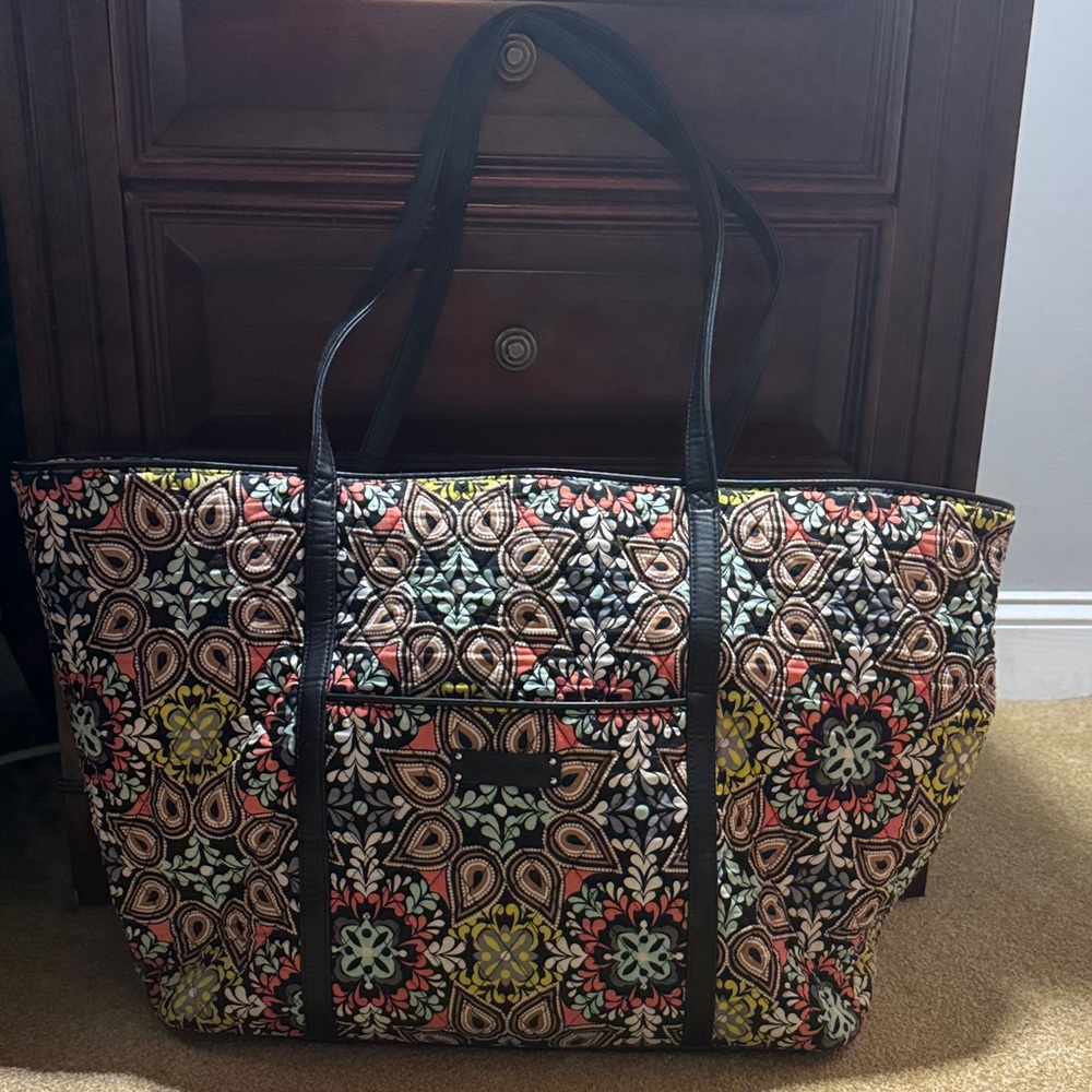 Vera Bradley Floral Geometric Extra Large Tote Bag